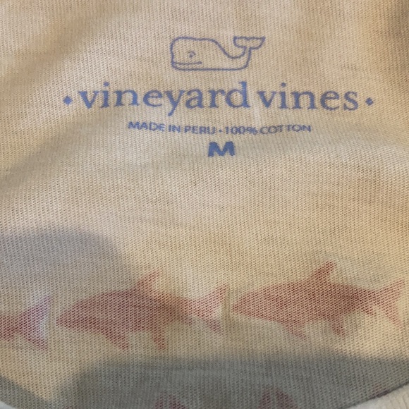 Vineyard Vines Flag Tee- Patriotic- Size M - Picture 3 of 3